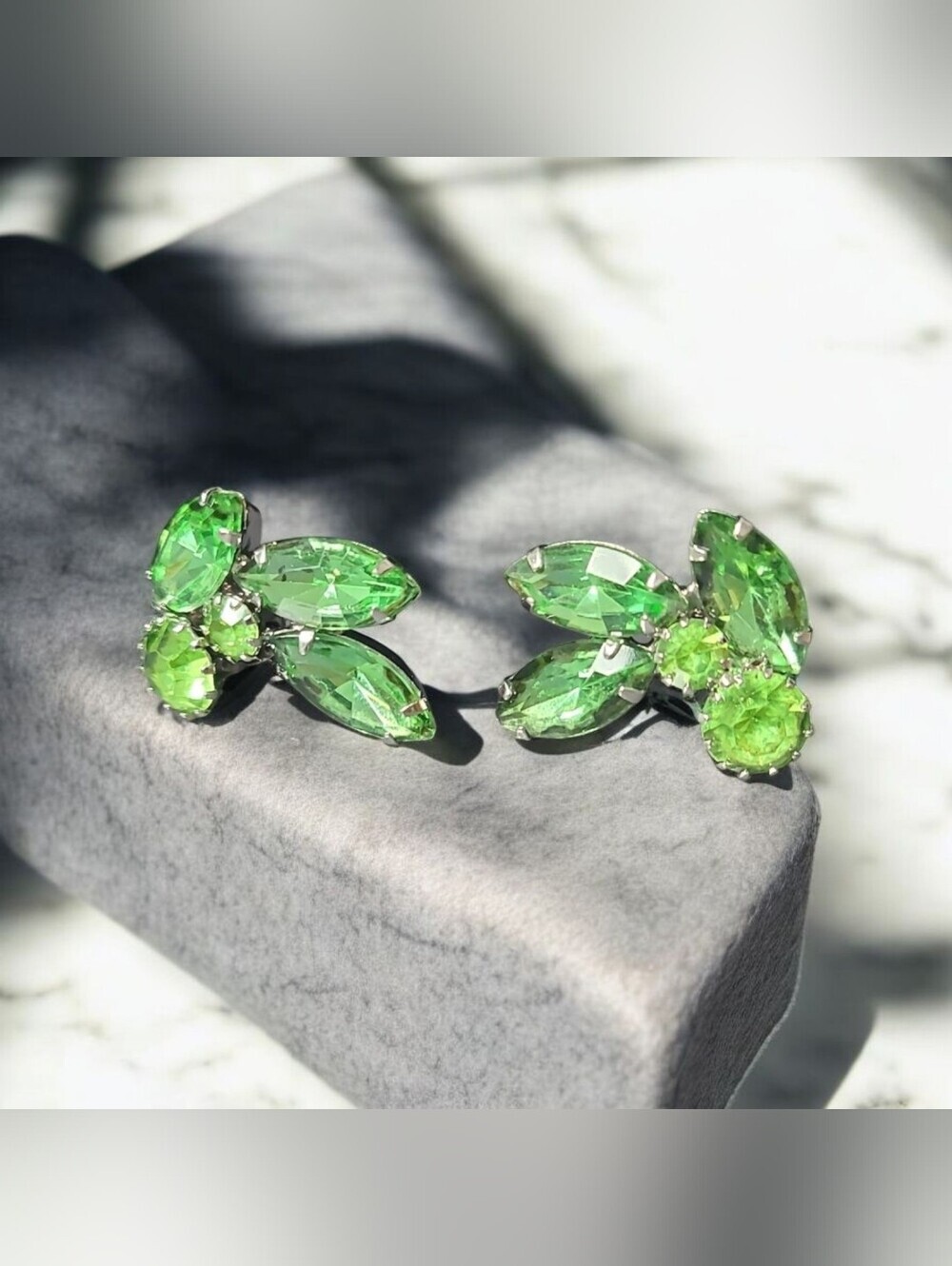 Vintage Silver Tone Juliana Style Green Glass Stone Rhinestone Clip Earrings